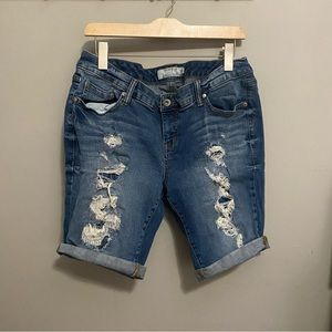 TORRID Bermuda shorts